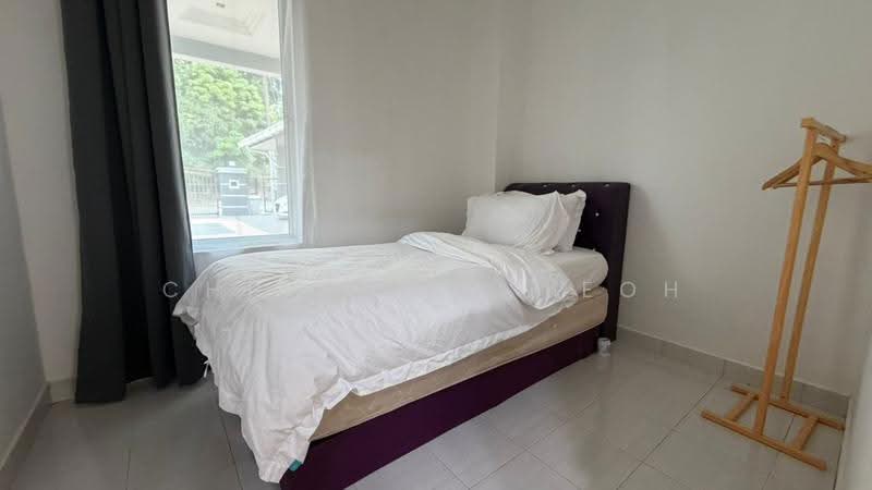 Bungalow House for Rent in Bandar Putra Kulai (Kulai) - Christina Yeoh - Bedroom - PropertyGuru.com.my