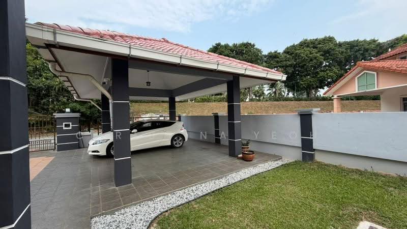 Bungalow House for Rent in Bandar Putra Kulai (Kulai) - Christina Yeoh - Exterior - PropertyGuru.com.my