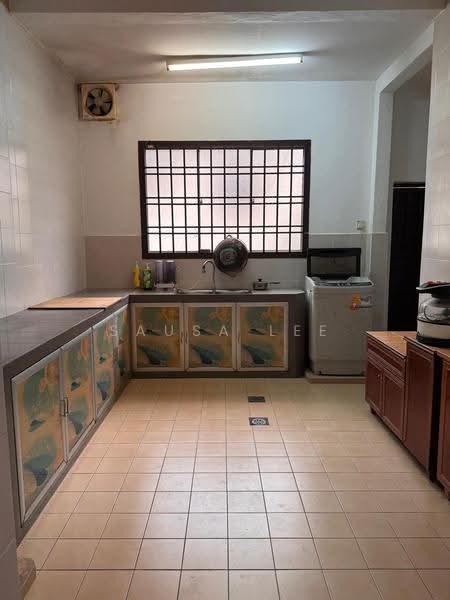 Rumah Teres 1-Tingkat untuk Disewa di Pulai (Johor) - Sausa Lee - Kitchen - PropertyGuru.com.my