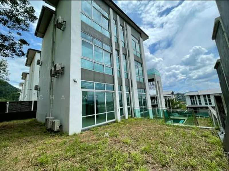 Bungalow House for Rent in Desa Melawati (Setapak) - Charmaine Wong - Exterior - PropertyGuru.com.my