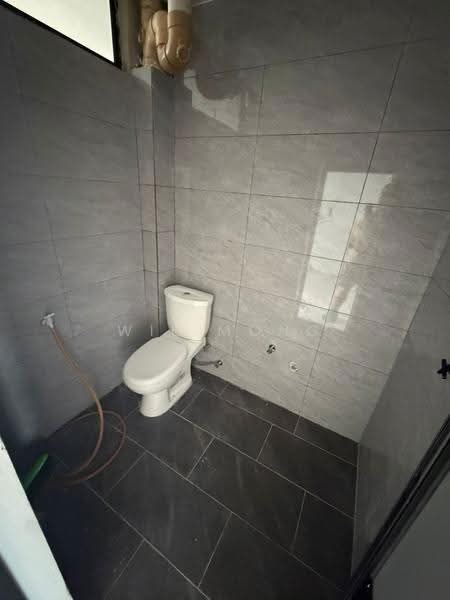 Flat for Sale at Taman Putri Kulai - Wil Mong - Bathroom - PropertyGuru.com.my
