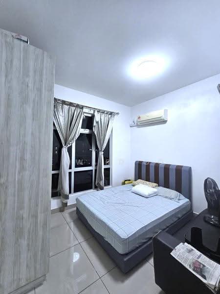 Kediaman Servis untuk Dijual di D'Tasek Residences (Tasek Impian) - Edward Oo - Bedroom - PropertyGuru.com.my