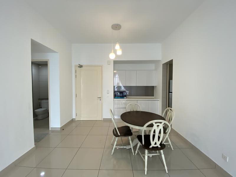 Kediaman Servis untuk Disewa di The Park Sky Residence - Mak Oliver - Dining Room - PropertyGuru.com.my