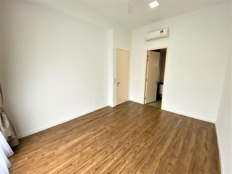 Kediaman Servis untuk Disewa di The Park Sky Residence - Mak Oliver - Bedroom - PropertyGuru.com.my