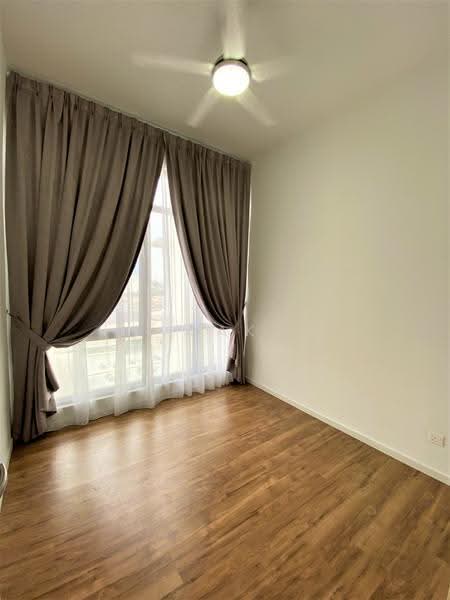 Kediaman Servis untuk Disewa di The Park Sky Residence - Mak Oliver - Bedroom - PropertyGuru.com.my