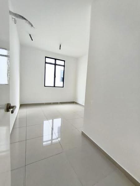 2-storey Terraced House for Sale in Bandar Seri Alam (Masai) - Yik Tat - PropertyGuru.com.my