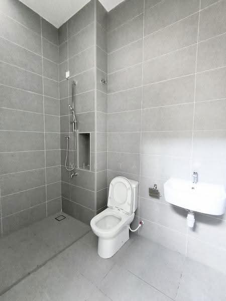 2-storey Terraced House for Sale in Bandar Seri Alam (Masai) - Yik Tat - PropertyGuru.com.my