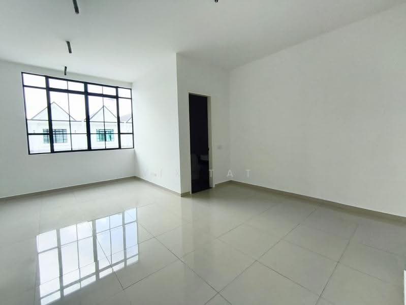 2-storey Terraced House for Sale in Bandar Seri Alam (Masai) - Yik Tat - PropertyGuru.com.my
