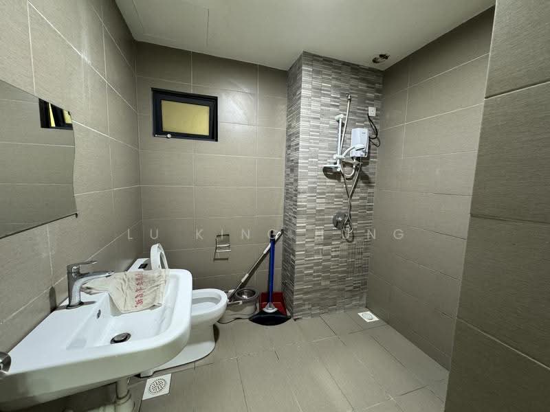 Condominium for Rent at Parkhill Residence - Lu King Hung - Bathroom - PropertyGuru.com.my