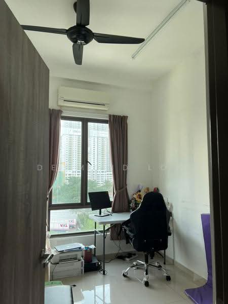 Kondominium untuk Dijual di Tree Sparina - Desmond Low - Study - PropertyGuru.com.my