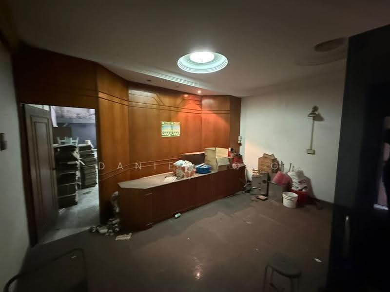Shop / Office untuk Dijual di Taman Johor Jaya (Johor Bahru) - Daniel Yong - Interior - PropertyGuru.com.my