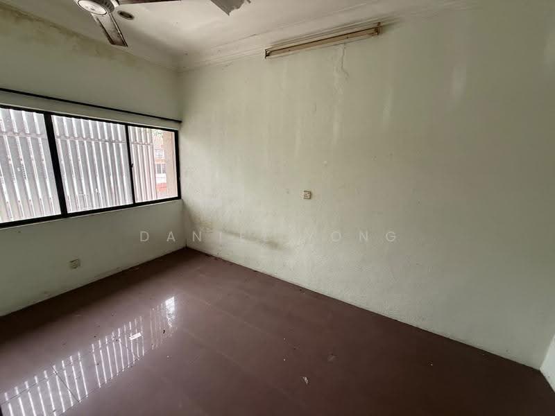 Shop / Office untuk Dijual di Taman Johor Jaya (Johor Bahru) - Daniel Yong - Interior - PropertyGuru.com.my
