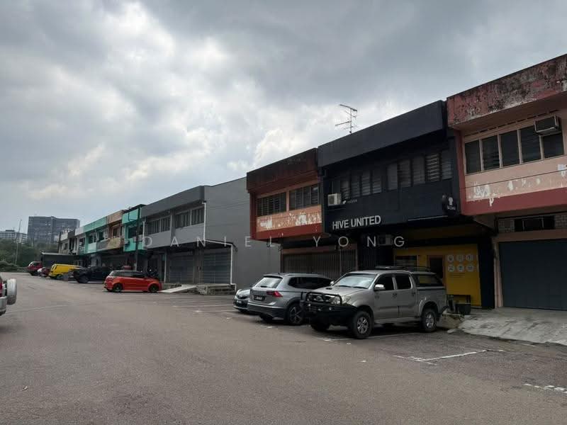 Shop / Office untuk Dijual di Taman Johor Jaya (Johor Bahru) - Daniel Yong - Exterior - PropertyGuru.com.my