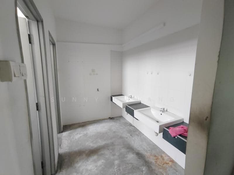 Shop / Office for Rent in Bandar Seri Alam (Masai) - Sunny Chuang - Bathroom - PropertyGuru.com.my