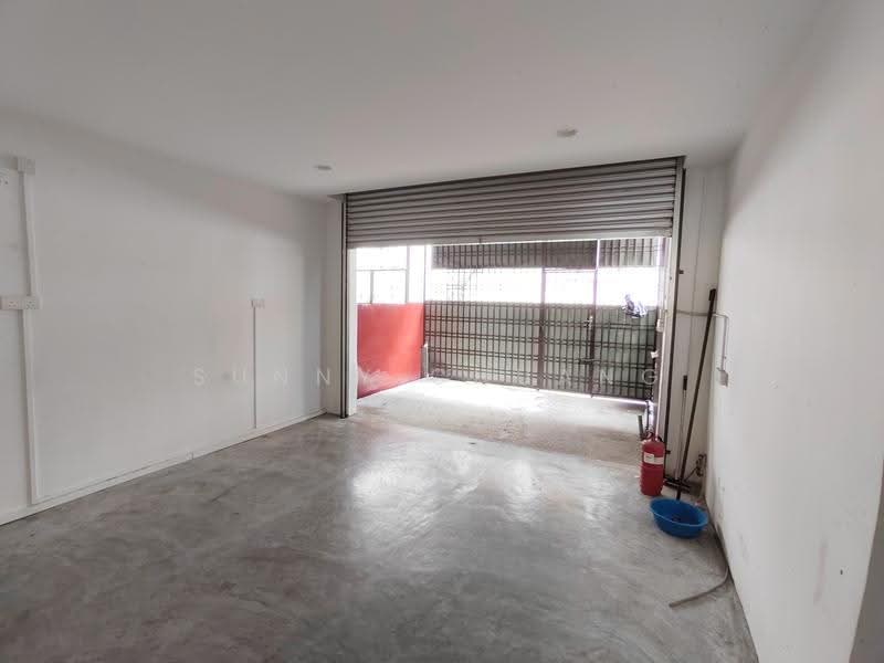 Shop / Office for Rent in Bandar Seri Alam (Masai) - Sunny Chuang - Interior - PropertyGuru.com.my