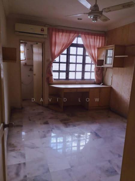 Rumah Teres 2-Tingkat untuk Dijual di Ipoh (Perak) - David Low - Study - PropertyGuru.com.my