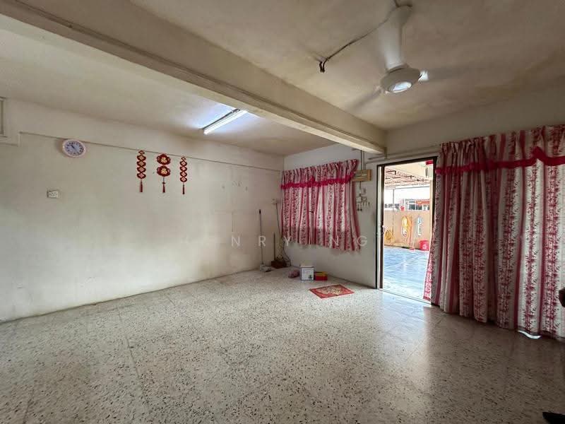 Rumah Teres 2-Tingkat untuk Dijual di Sungai Petani (Kedah) - Henry Ng - Living Room - PropertyGuru.com.my