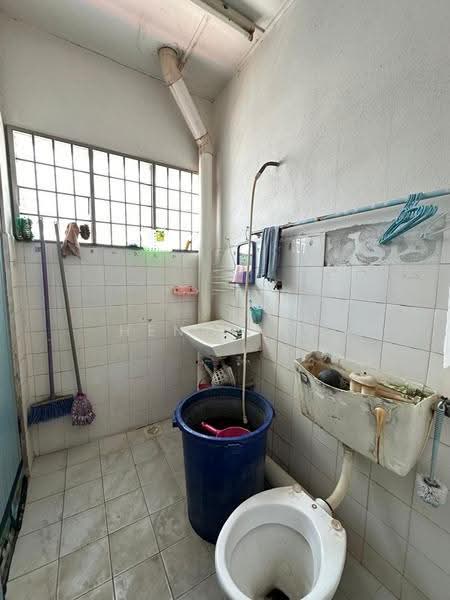 Rumah Teres 2-Tingkat untuk Dijual di Sungai Petani (Kedah) - Henry Ng - Bathroom - PropertyGuru.com.my