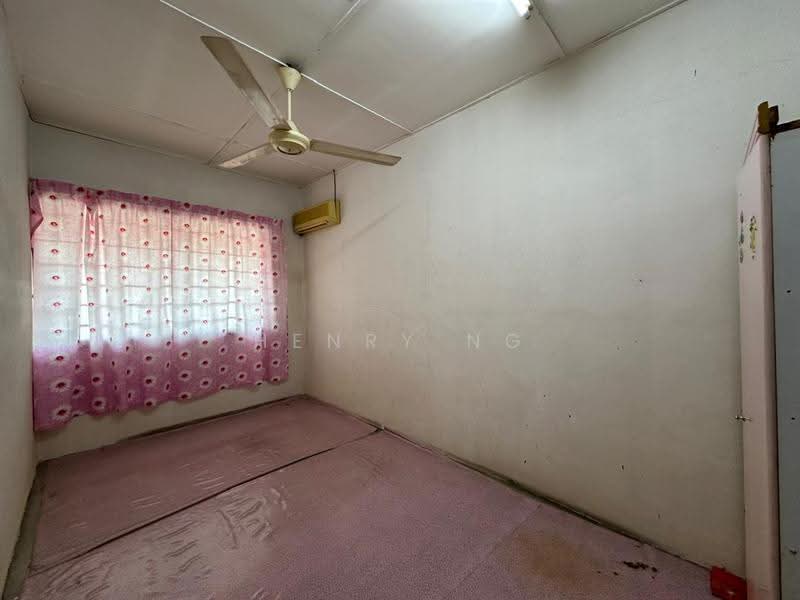 Rumah Teres 2-Tingkat untuk Dijual di Sungai Petani (Kedah) - Henry Ng - Bedroom - PropertyGuru.com.my