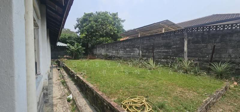 Semi-Detached House for Sale in Seksyen 6 (Petaling Jaya) - Magasvari A/P Saboo Basnayake - Exterior - PropertyGuru.com.my
