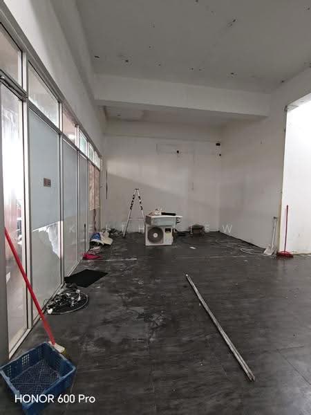 Retail Space untuk Disewa di Salak Selatan (Kuala Lumpur) - Keith Liew - Interior - PropertyGuru.com.my
