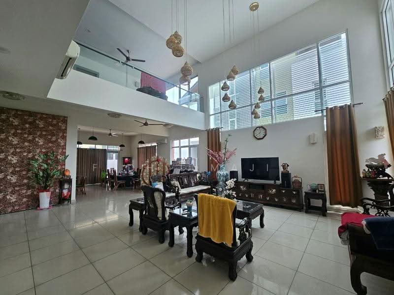 Bungalow House untuk Dijual di Shah Alam (Selangor) - Fadhil Majid - Living Room - PropertyGuru.com.my