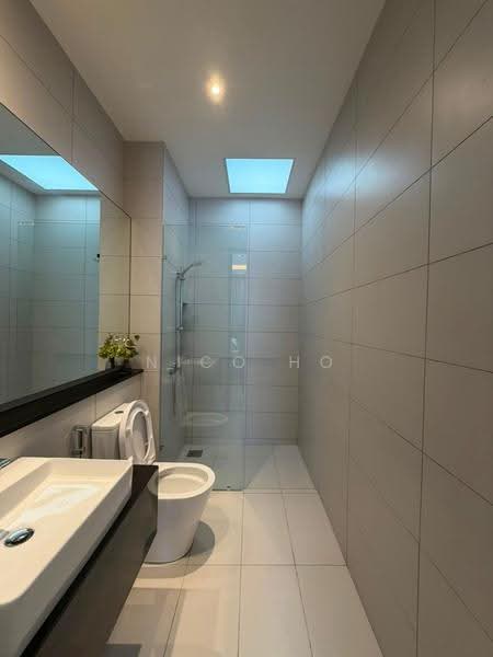 3-storey Terraced House for Sale in Senibong Cove (Masai) - Nico Ho - Bathroom - PropertyGuru.com.my