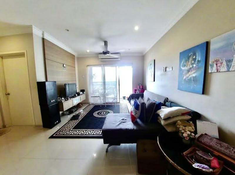 Kondominium untuk Dijual di Astana Lumayan - Rena Rahman - Living Room - PropertyGuru.com.my