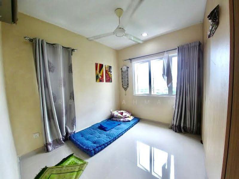 Kondominium untuk Dijual di Astana Lumayan - Rena Rahman - Bedroom - PropertyGuru.com.my