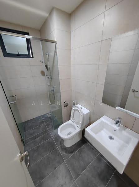 Kediaman Servis untuk Disewa di Sunway Avila Residences - Alan Hong - Bathroom - PropertyGuru.com.my