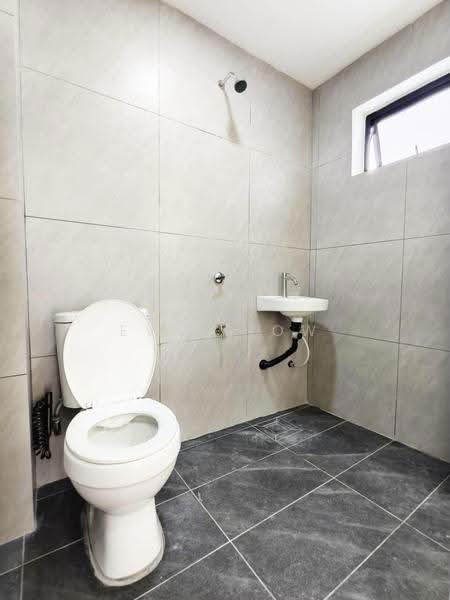 2-storey Terraced House for Sale in Taman Skudai Baru (Skudai) - Eva Siow - Bathroom - PropertyGuru.com.my