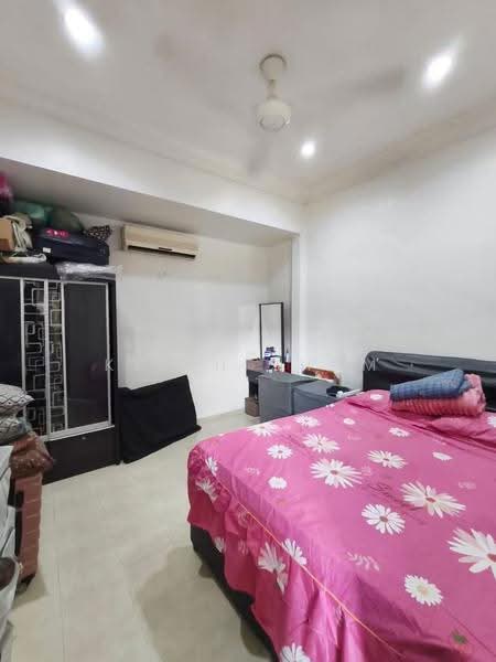 Rumah Teres 1-Tingkat untuk Dijual di Kangkar Pulai (Skudai) - Keith Shum - Bedroom - PropertyGuru.com.my
