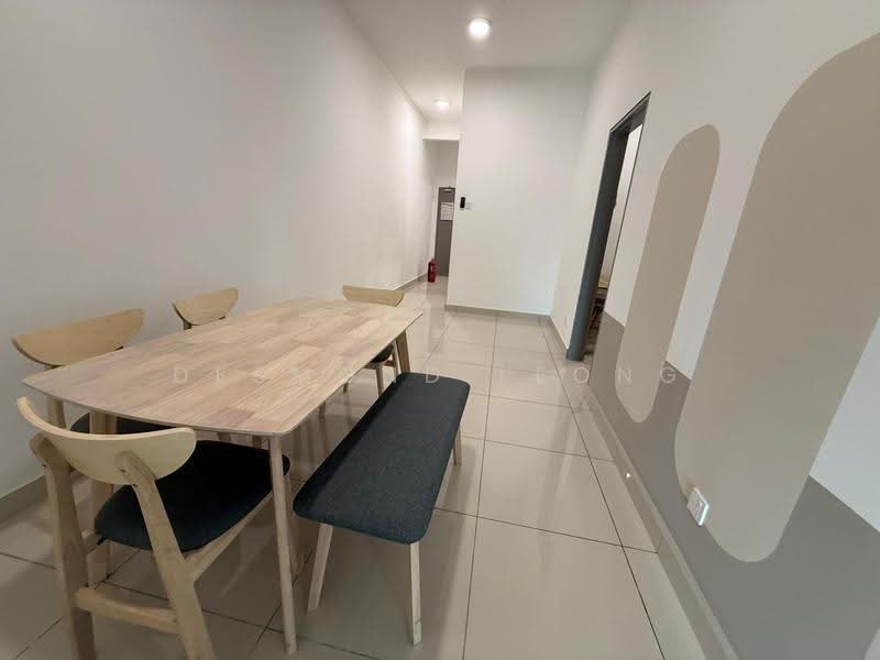 Pangsapuri untuk Disewa di D7 (D'Seven Lagoon Perdana) - Desmond Leong - Dining Room - PropertyGuru.com.my