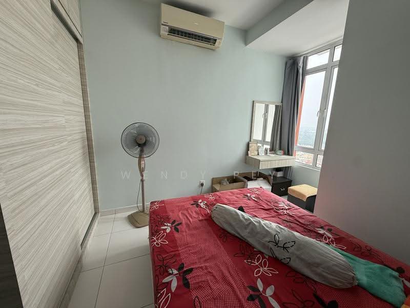 Kondominium untuk Dijual di Spectrum Residence (Alam Permai) - Wendy Pey - Bedroom - PropertyGuru.com.my