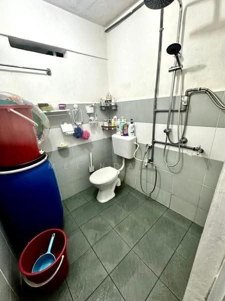 2-storey Terraced House for Sale in Taman Megah Ria (Masai) - Melinda Ee - Bathroom - PropertyGuru.com.my