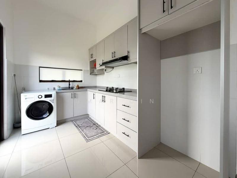 Terraced House for Sale in Eco Grandeur (Puncak Alam) - Umar Din - Kitchen - PropertyGuru.com.my