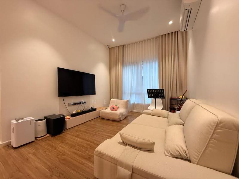 Semi-Detached House for Sale in Telok Panglima Garang (Selangor) - Janet Hng - Living Room - PropertyGuru.com.my