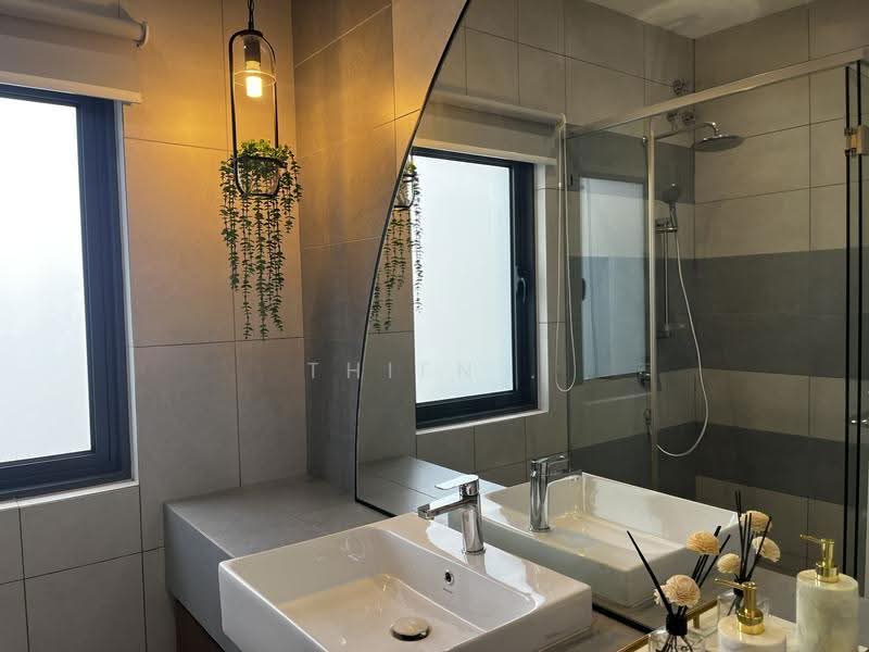 Rumah Teres 2-Tingkat untuk Dijual di Sungai Buloh (Selangor) - Thien . - Bathroom - PropertyGuru.com.my