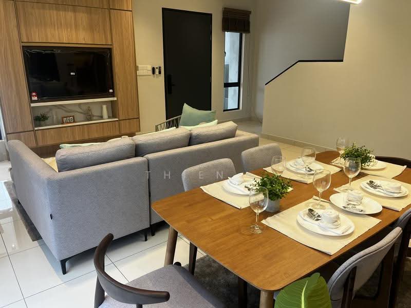 Rumah Kluster untuk Dijual di Alam Impian (Shah Alam) - Thien . - Living Room - PropertyGuru.com.my