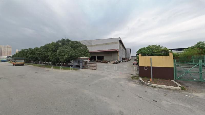 Warehouse for Rent in Subang Jaya (Selangor) - Annie Chong - Exterior - PropertyGuru.com.my