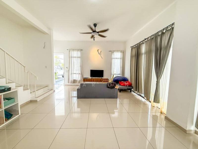 2-storey Terraced House for Sale in Eco Grandeur (Puncak Alam) - Umar Din - Living Room - PropertyGuru.com.my