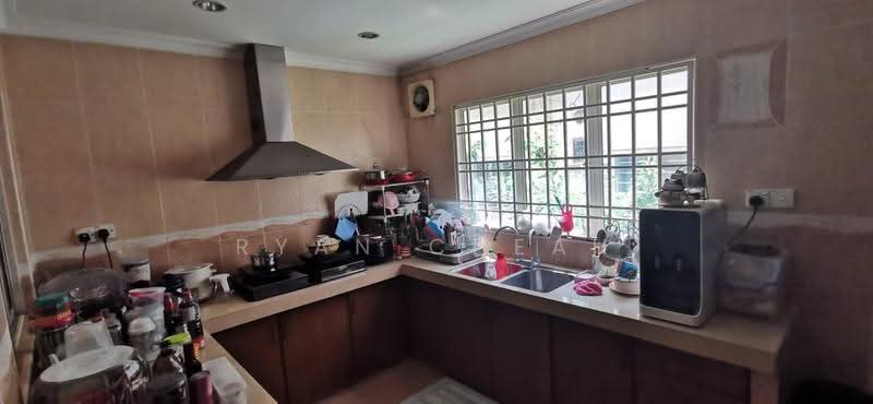 2.5-storey Terraced House for Sale in Taman Megah Kepong (Kepong) - Ryan Cheah - Kitchen - PropertyGuru.com.my