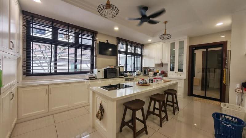Bungalow House untuk Dijual di Horizon Hills (Iskandar Puteri (Nusajaya)) - May Lee - Kitchen - PropertyGuru.com.my