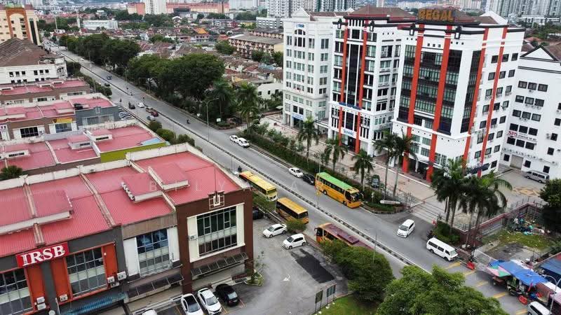 Shop / Office untuk Dijual di Ampang Hilir (Ampang) - BILYA ARIFF - Exterior - PropertyGuru.com.my
