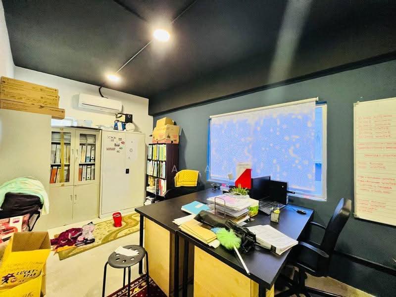 Shop / Office untuk Dijual di Ampang Hilir (Ampang) - BILYA ARIFF - Study - PropertyGuru.com.my