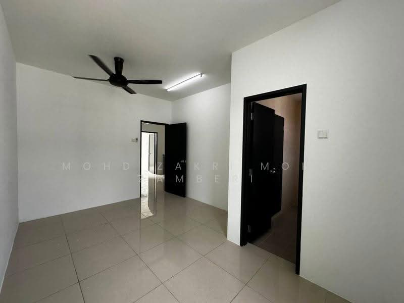 Rumah Teres 2-Tingkat untuk Dijual di Sungai Buloh (Selangor) - Mohd Zakri Mohd Zamberi - Interior - PropertyGuru.com.my