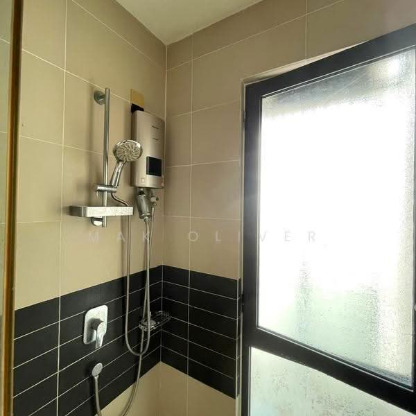 Service Residence for Rent at The Link 2 @ Bukit Jalil (Serviced Residences) - Mak Oliver - Bathroom - PropertyGuru.com.my