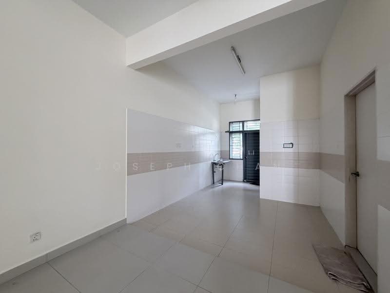 Terraced House for Sale in Alam Impian Ttdi (Shah Alam) - Joseph Chan - Kitchen - PropertyGuru.com.my