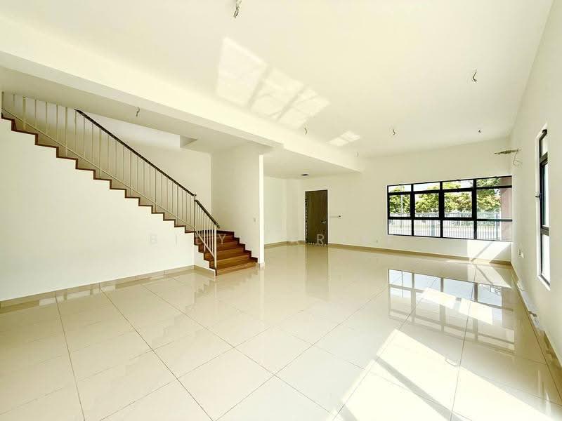 Semi-Detached House for Sale in Kajang (Selangor) - BILYA ARIFF - PropertyGuru.com.my