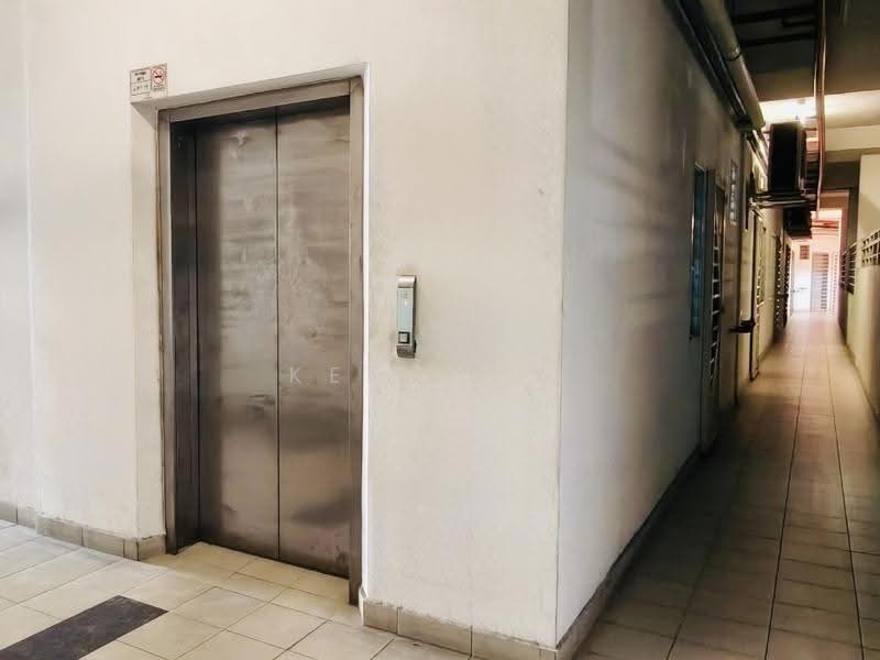 Shop / Office for Sale in Bayan Lepas (Penang) - Kent Lai - Corridor - PropertyGuru.com.my